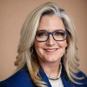 Eileen Biz Profile Picture