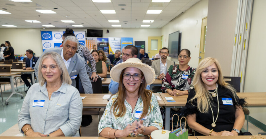Primera Conferencia Anual Mujeres en Bienes Raices 2026 Womens Council of REALTORS Greater Puerto Rico7.jpg